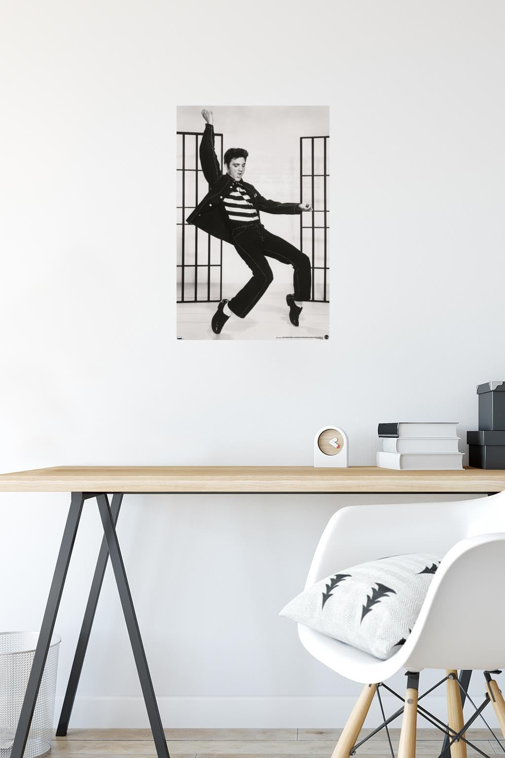 Elvis Presley - Jailhouse Rock Pose Wall Poster, 22.4L